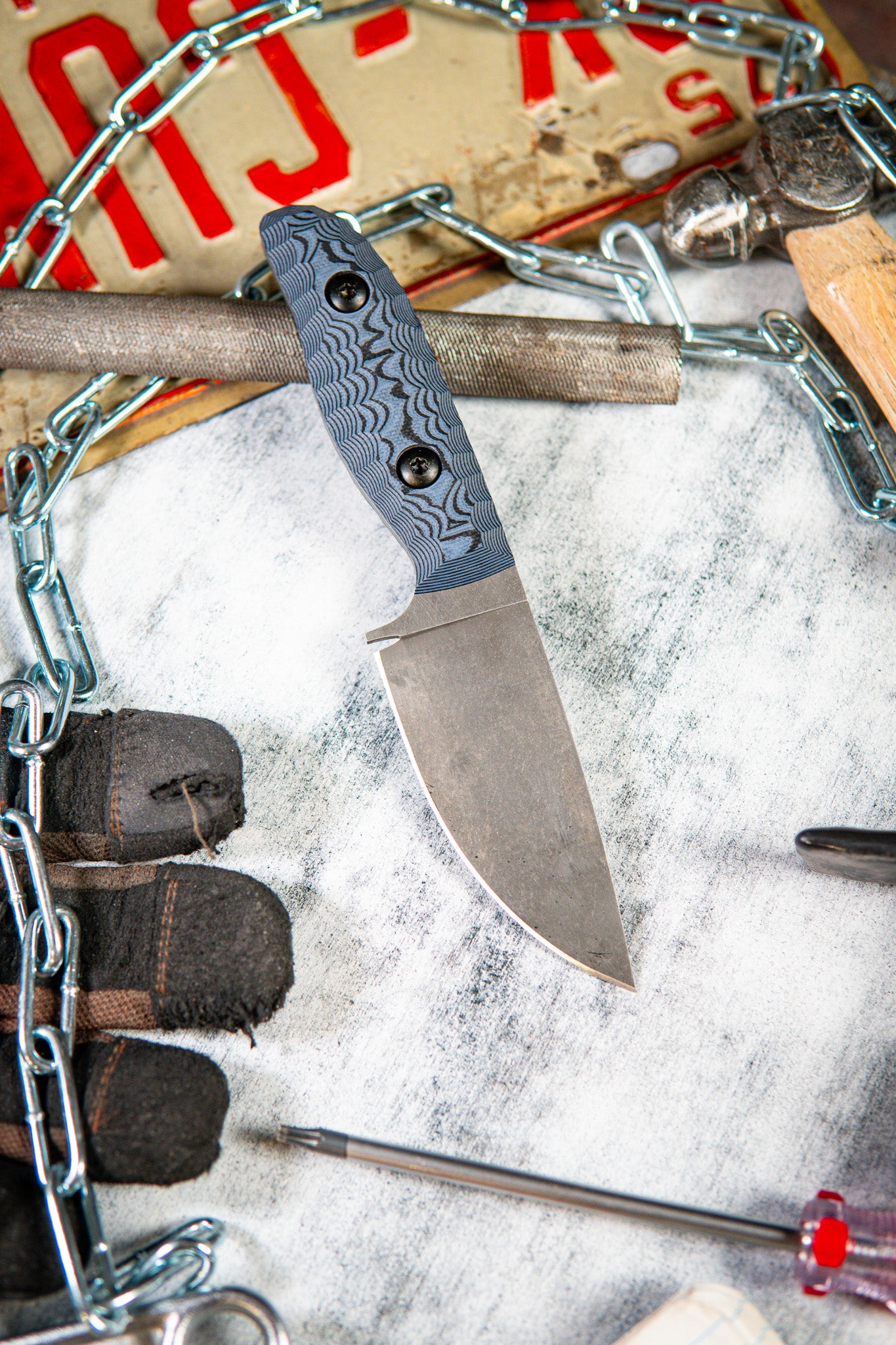 The Duchess 2.0 - Gray & Black