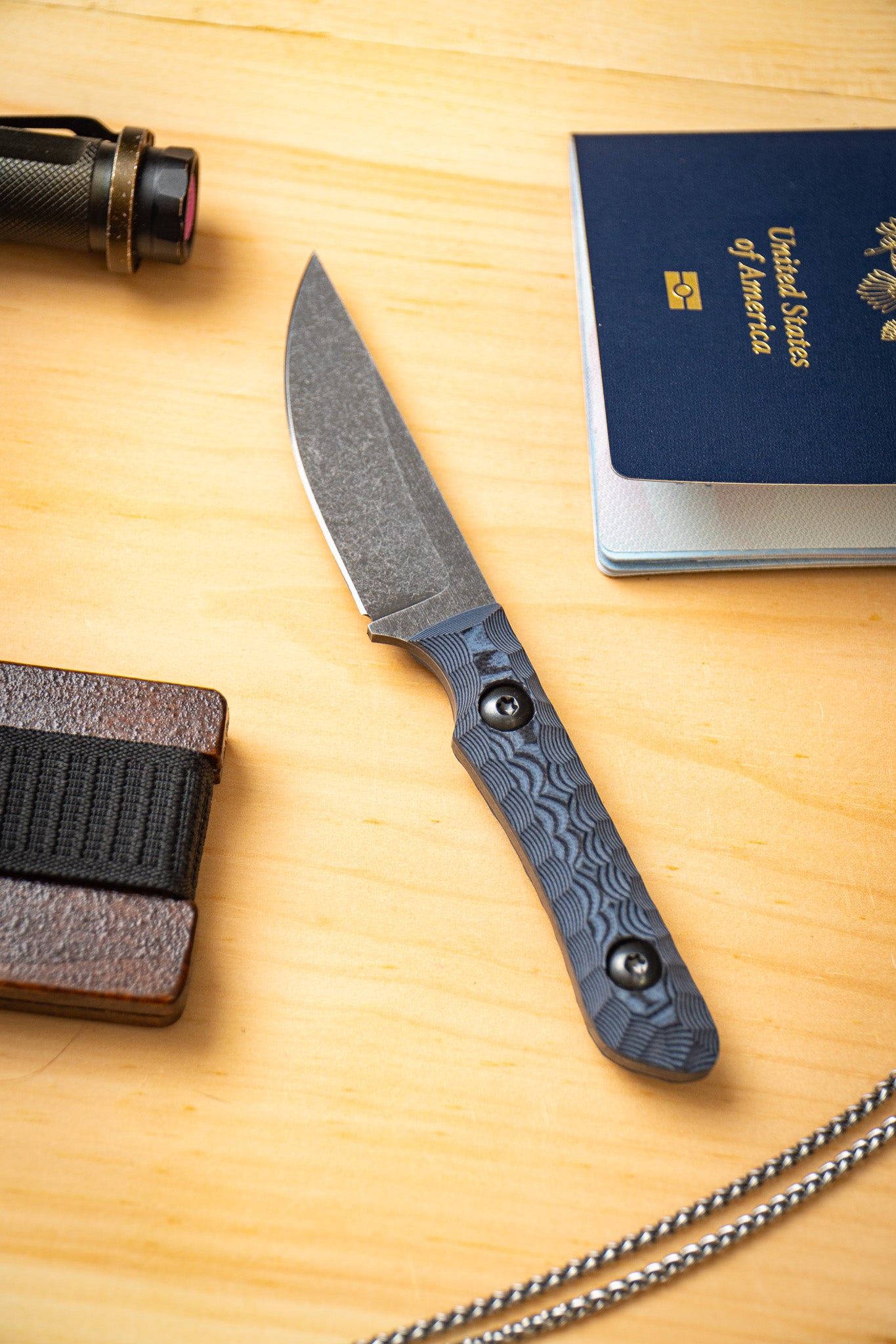 The Ember - Gray & Black