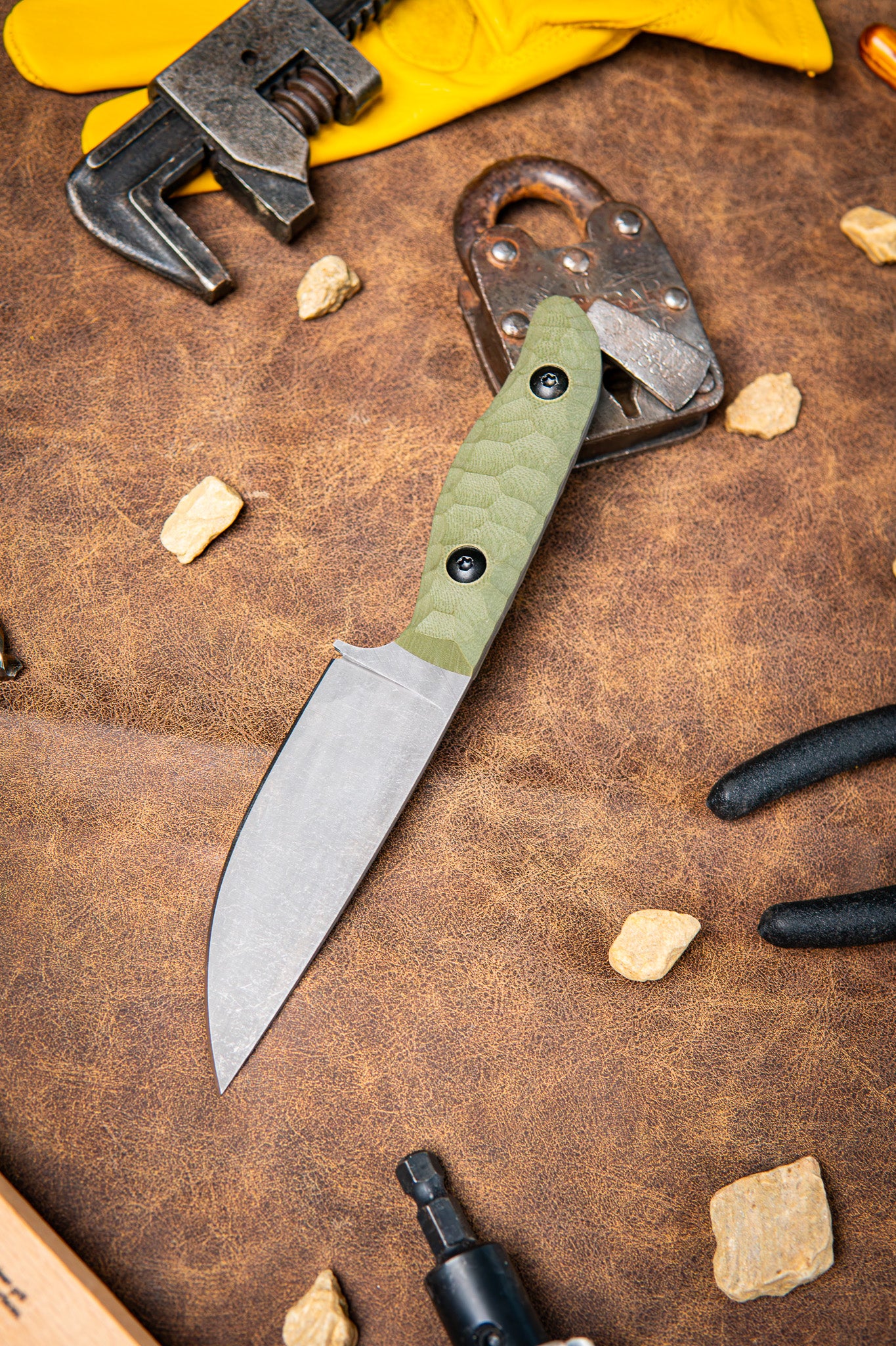 The Duke - Olive Green