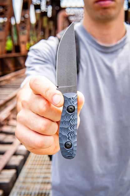 The Drifter - Gray & Black