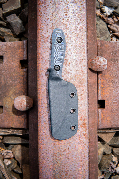 The Drifter - Gray & Black